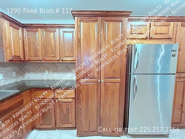 Foto del edificio - 1290 Park Blvd