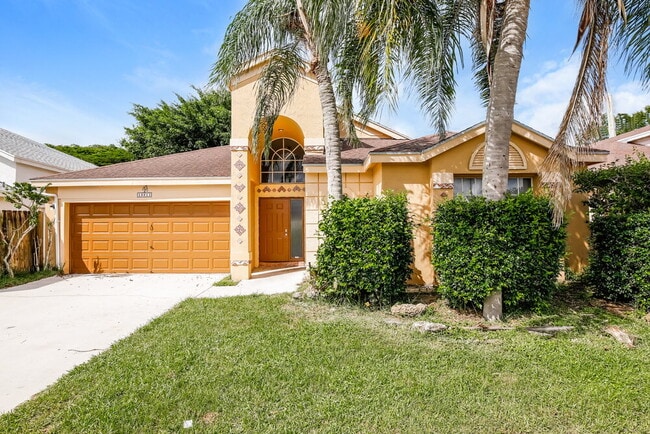 Building Photo - 18811 La Costa Ln