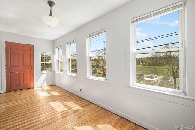 Foto del edificio - 33 Hopper St