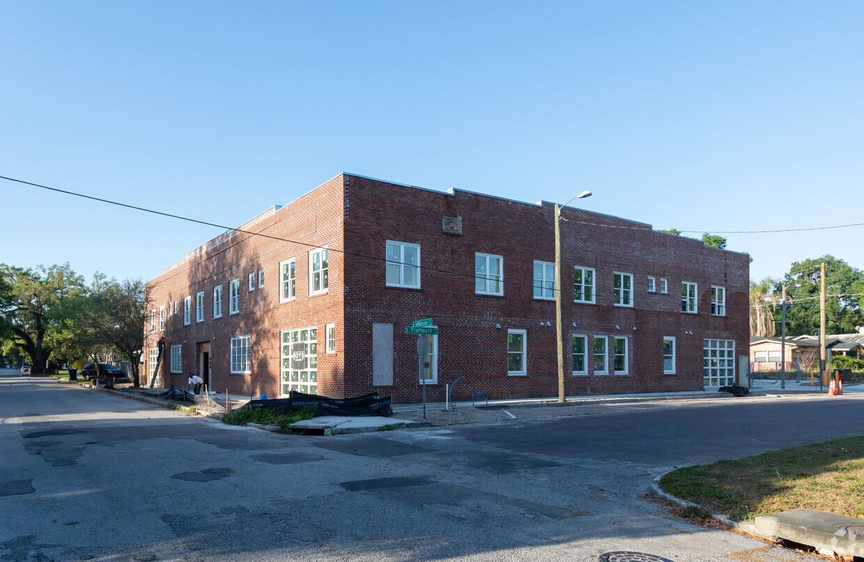 Primary Photo - Bootlegger Flats
