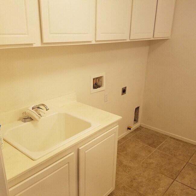 Foto del edificio - MOVE-IN SPECIAL!! Welcome to Your New Home In Winchester