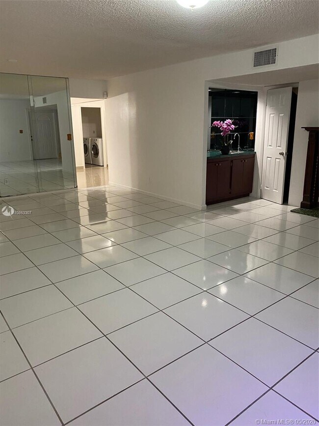 Foto del edificio - 13735 SW 84th St