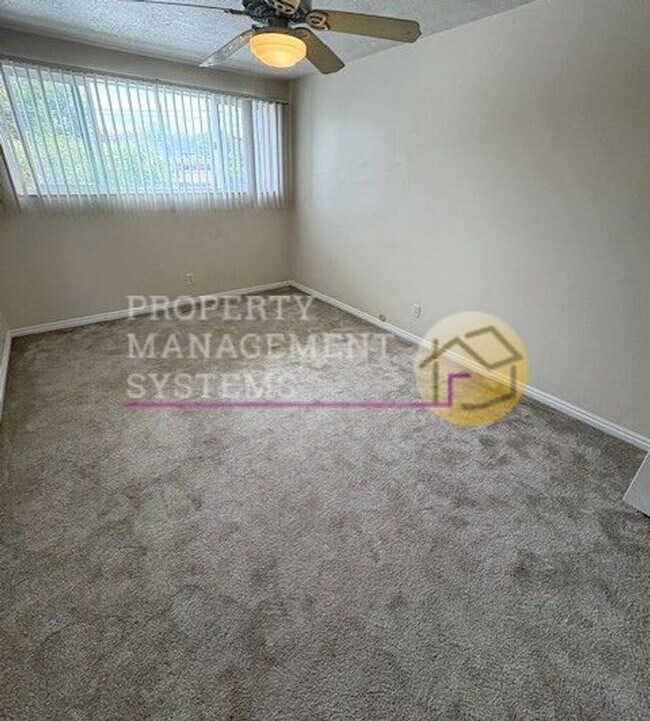 Foto del edificio - 2 Bedroom Condo in Millcreek!