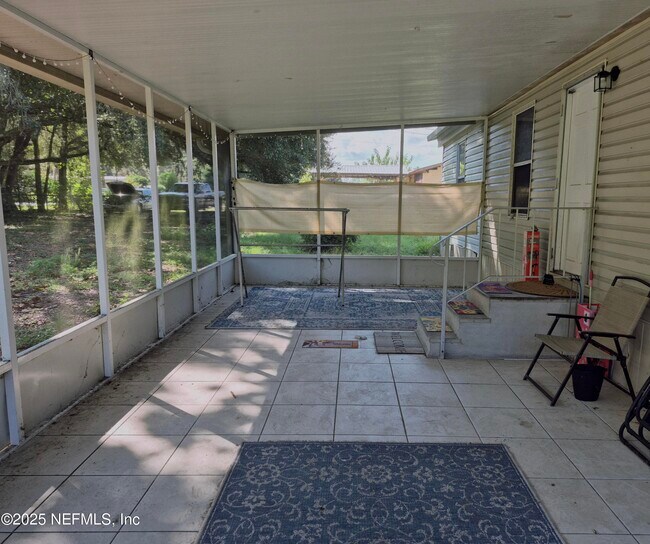 Foto del edificio - 323 Keown Ave
