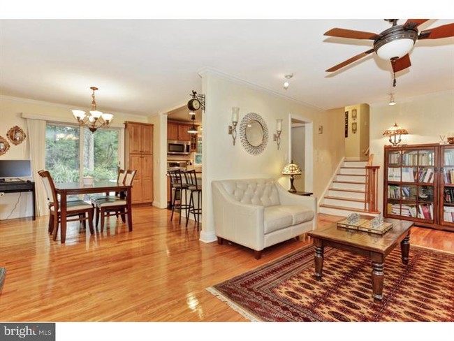 Building Photo - 52 Shady Brook Ln