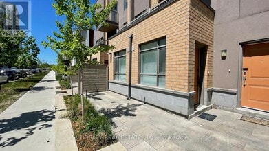 Building Photo - 80 Orchid Pl Dr