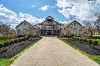 Building Photo - 6655 Traquair Pl