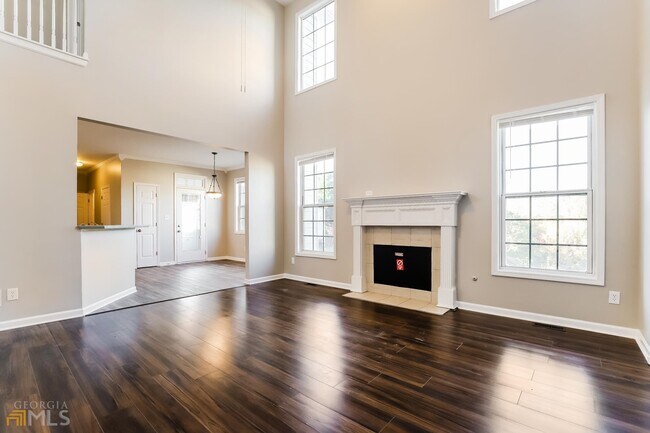 Building Photo - 3610 Mystic Dr