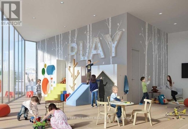 Building Photo - 448 Burnhamthorpe Rd W