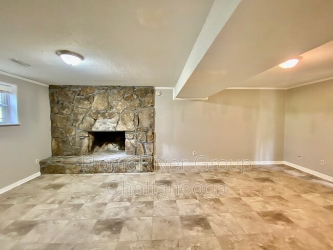Foto del edificio - 212 Rolling Ridge Dr