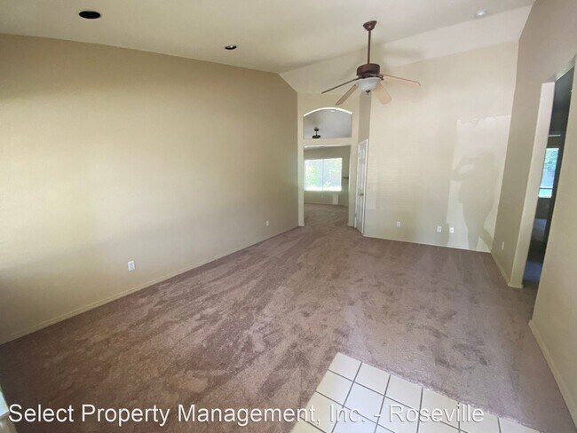 Foto del edificio - 3 br, 2 bath House - 1346 Longfellow Circle