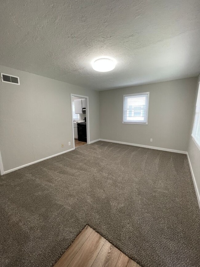 Photo - 2142 Ulen Lane House