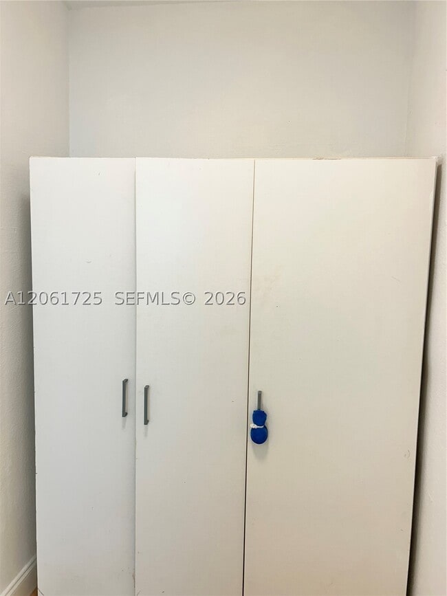 Foto del edificio - 8080 Tatum Waterway Dr