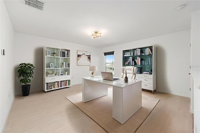 Foto del edificio - 6366 SW 77th Ave