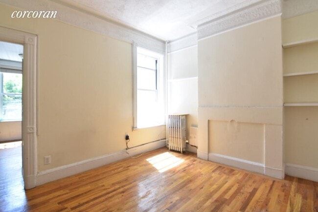 Building Photo - 378 Sackett St
