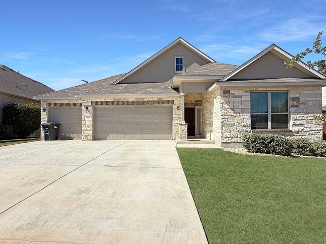 Building Photo - 3210 Roan