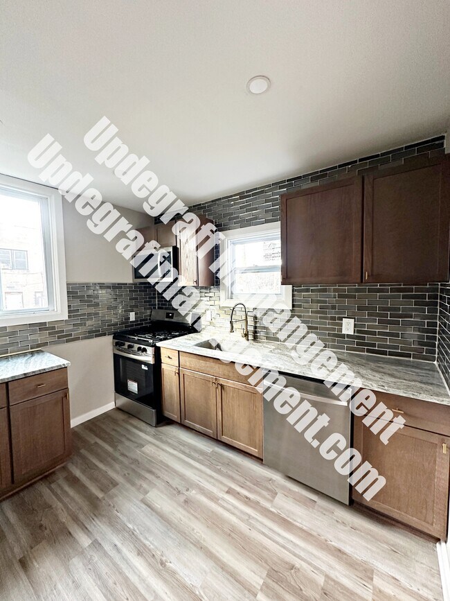 Foto del edificio - 174 Milton St