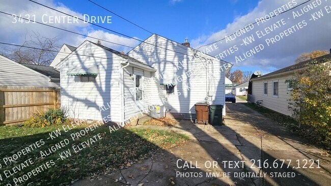 Foto del edificio - 3431 Center Dr