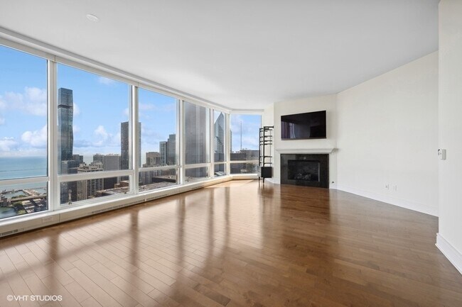 Building Photo - 401 N Wabash Ave