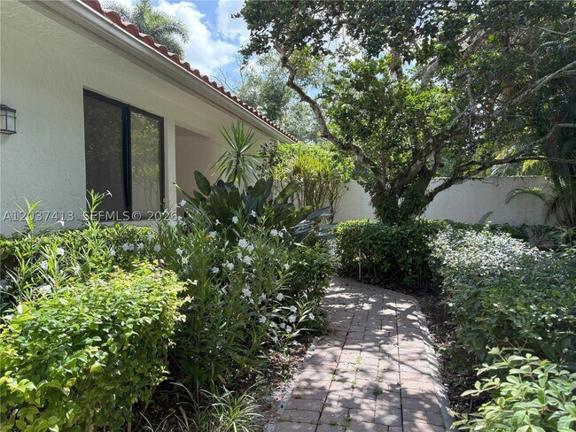 Foto del edificio - 2538 Windsor Way Ct