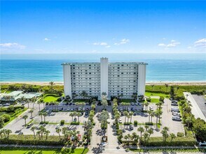 Building Photo - 9940 S Ocean Dr