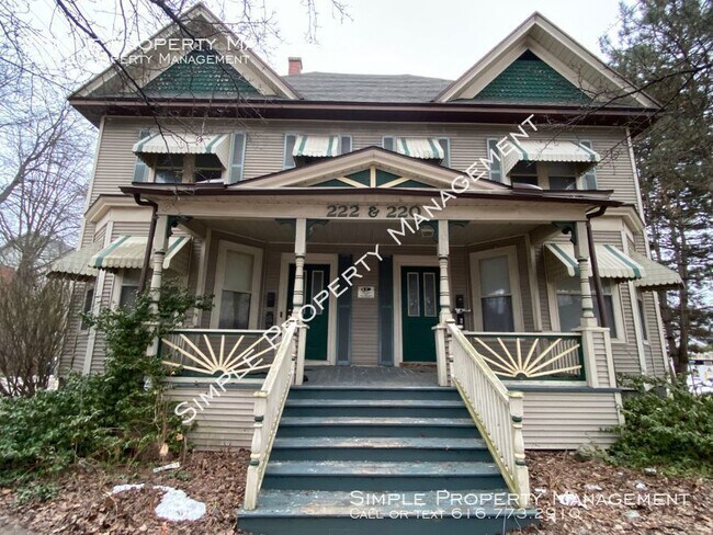Building Photo - 222 N Dexter St