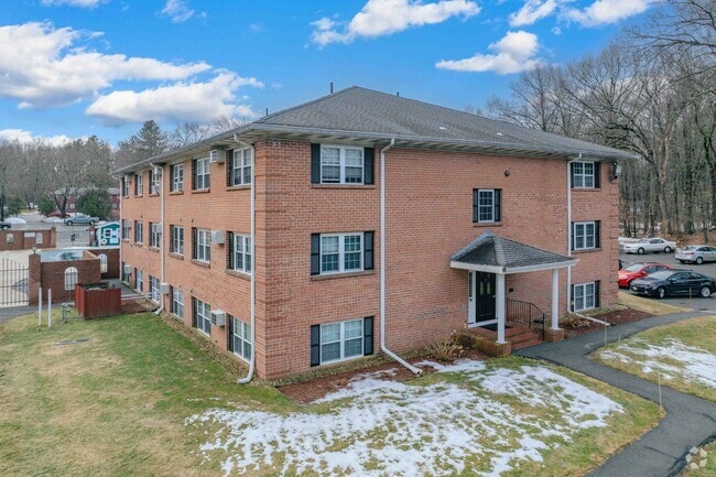 Meenmore Condominiums