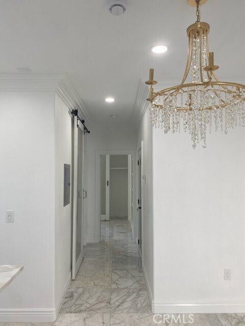 Foto del edificio - 15942 Sulphur Springs Rd