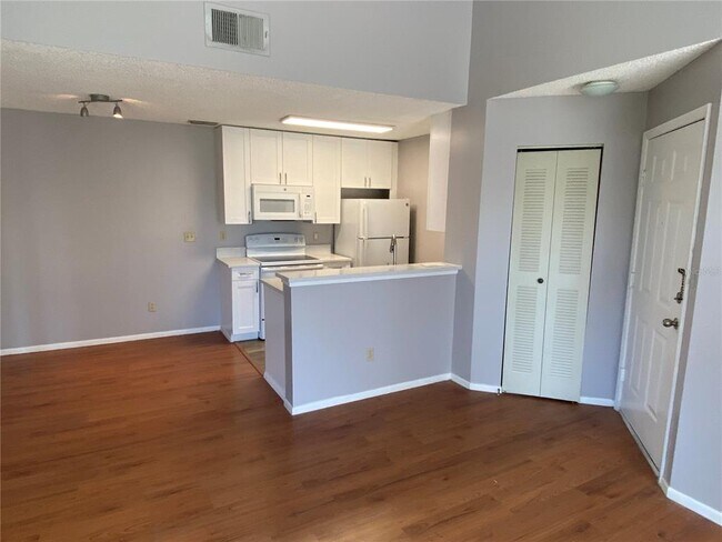 Foto del edificio - 711 Sugar Bay Way