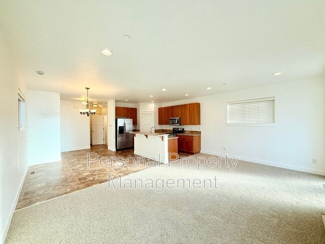 Building Photo - 3344 NW 47th Dr