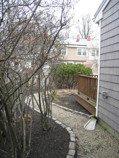 Building Photo - 14 Cornelius Way