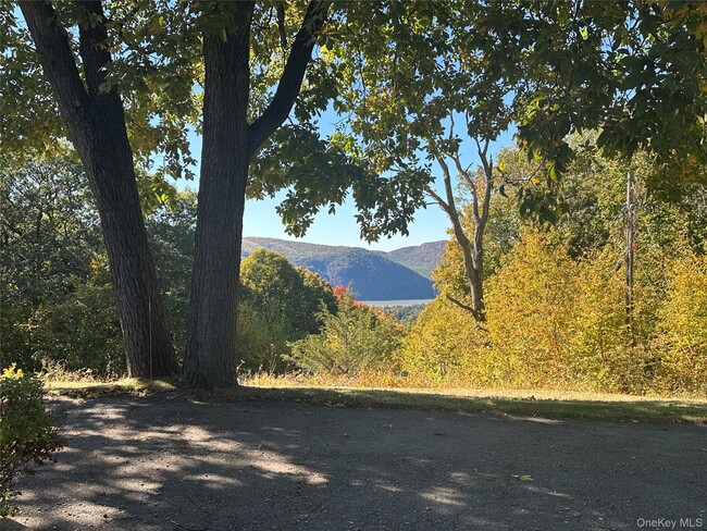 Foto del edificio - 376 Lane Gate Rd