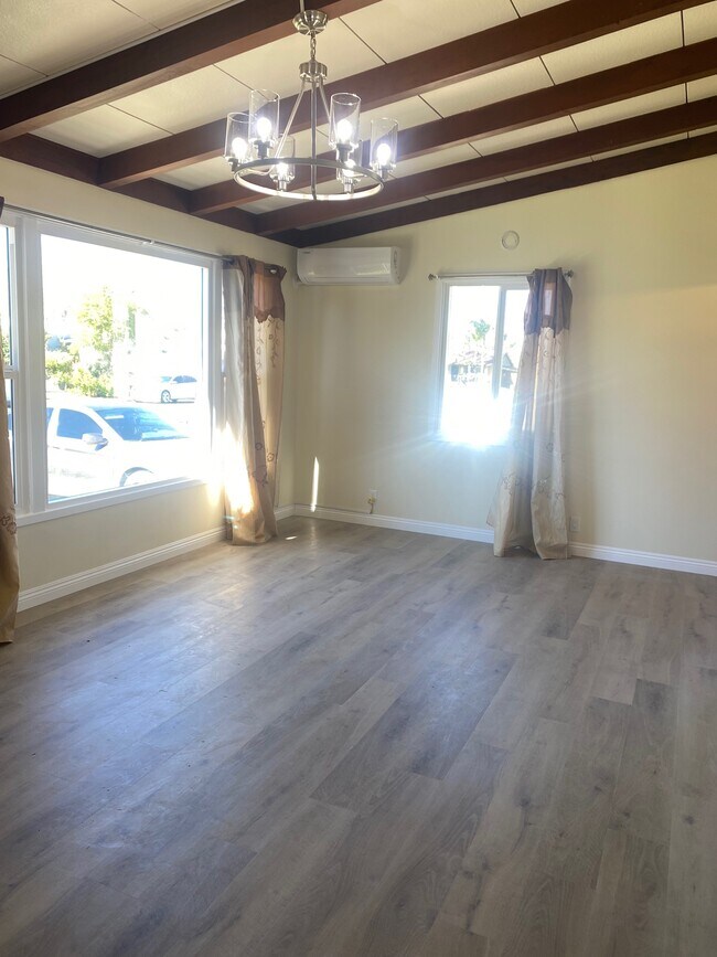 1213 Orange St, Corona, CA 92879 House Rental in Corona, CA