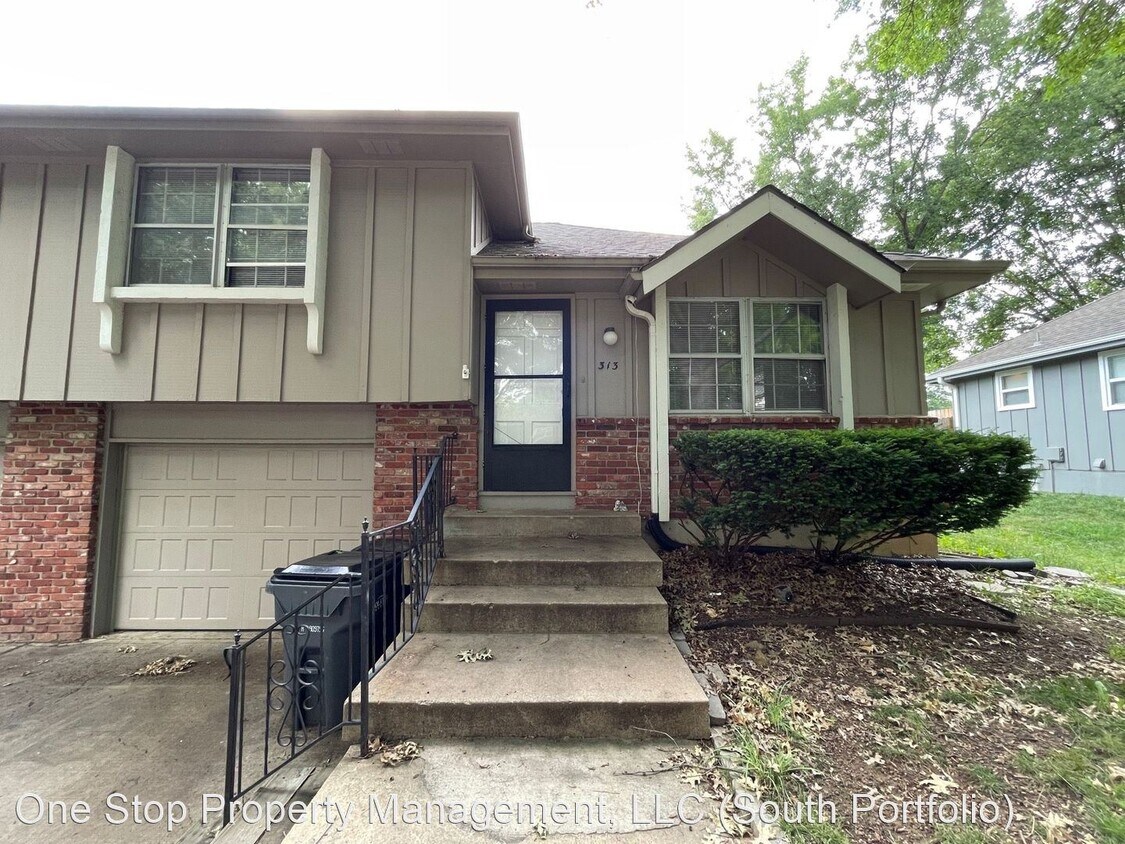 Foto principal - 2 br, 1 bath House - 313 South Cardinal Dr.