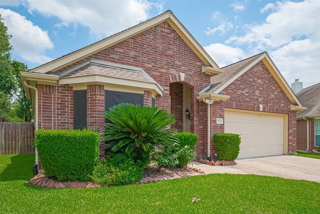 Building Photo - 11042 Sentry Ct