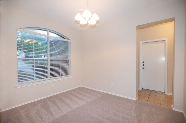 Building Photo - Attractive 2 Story in Round Rock Ranch - W...