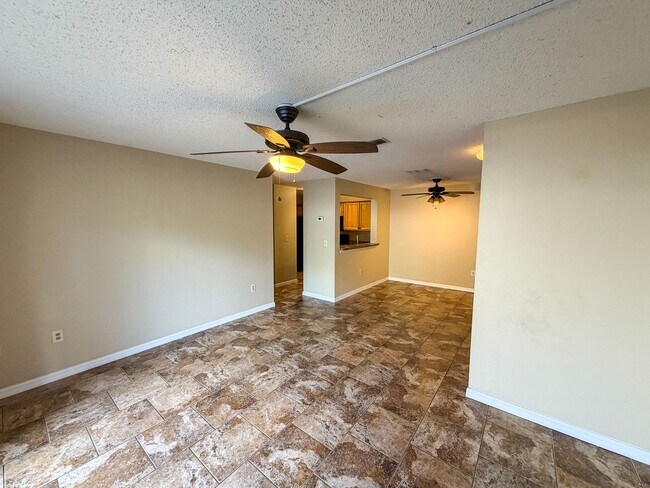 Foto del edificio - Windsor Park #311