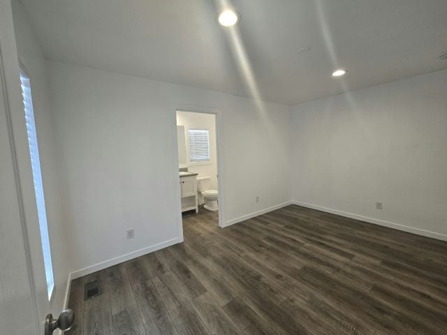 Foto del edificio - 3401 N Walnut Rd