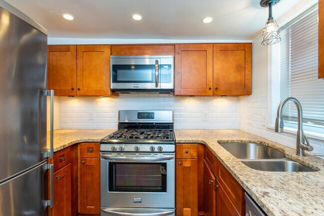 Foto del edificio - FISHTOWN | 2 bed/1 bath