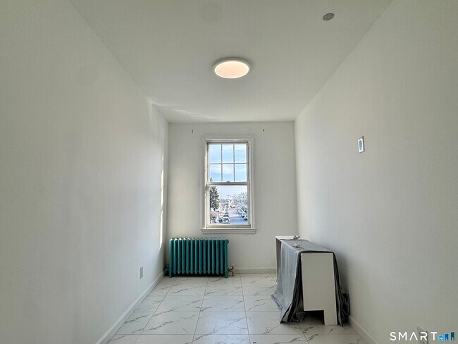 Foto del edificio - 41 Young Dixon Way