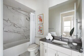 Building Photo - 1508 Blodgett St