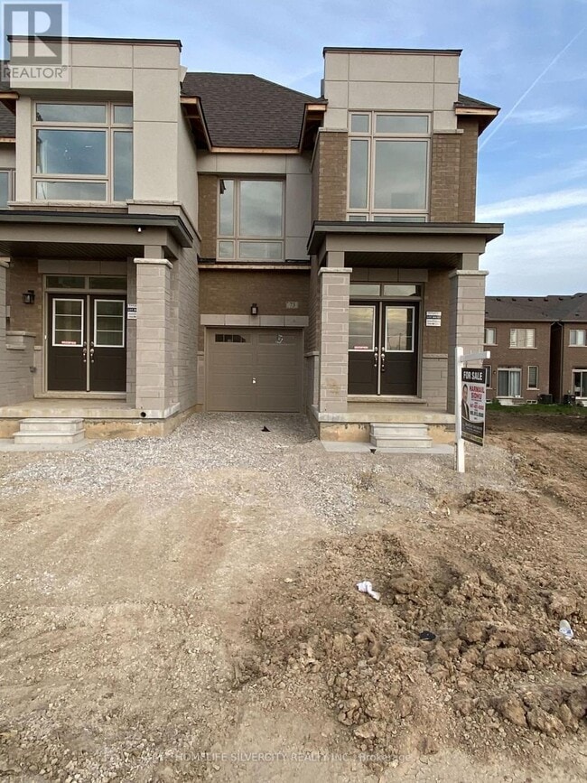Building Photo - 73 Donald Ficht Cres