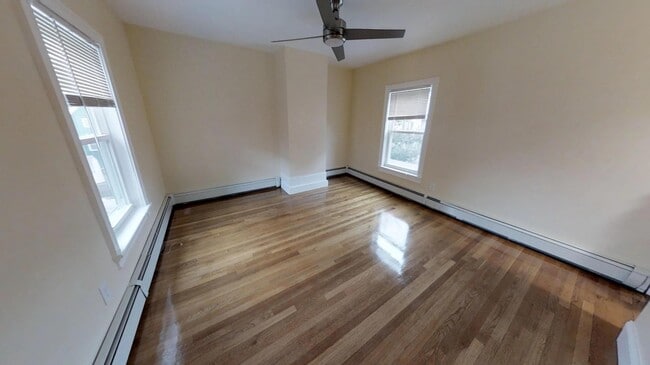 Foto del edificio - 66 Walden St