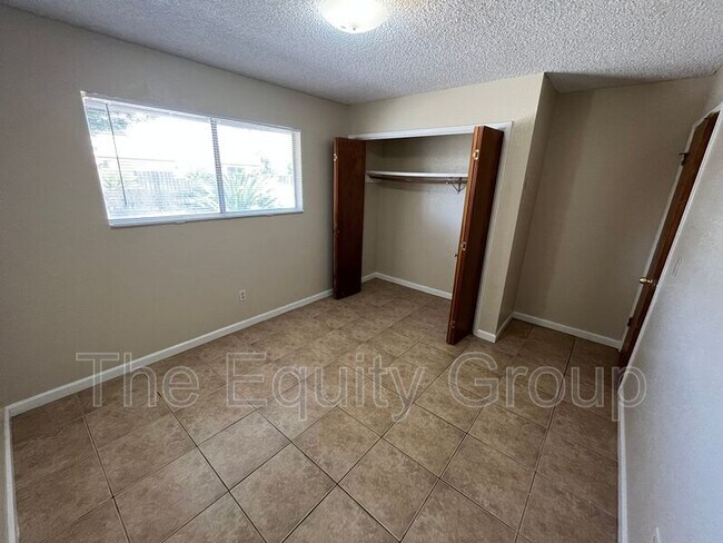 Building Photo - 1431 Tomah Ave