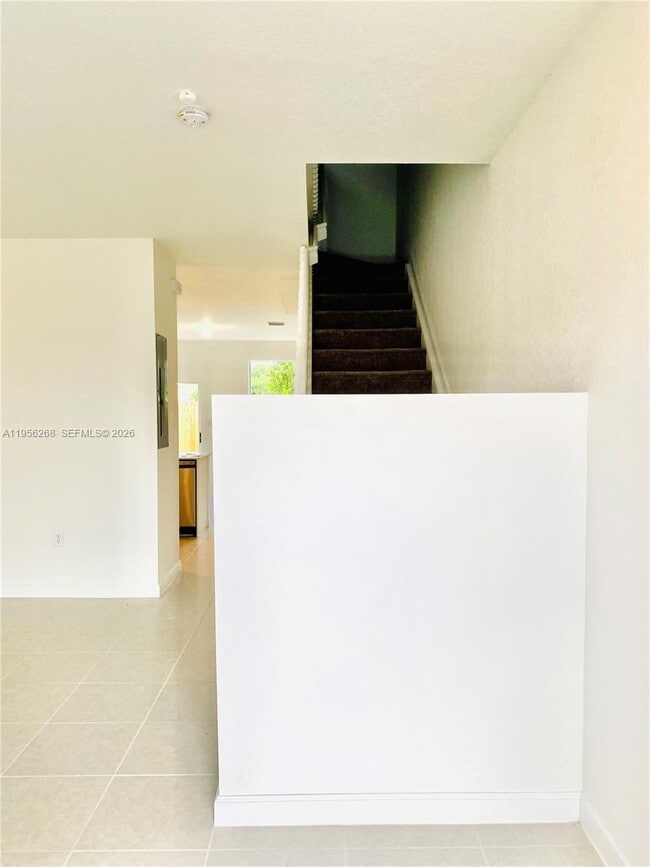 Foto del edificio - 2640 SE 19th St