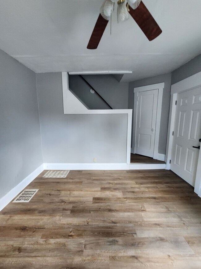 Foto del edificio - Oak,NW,1102-1108