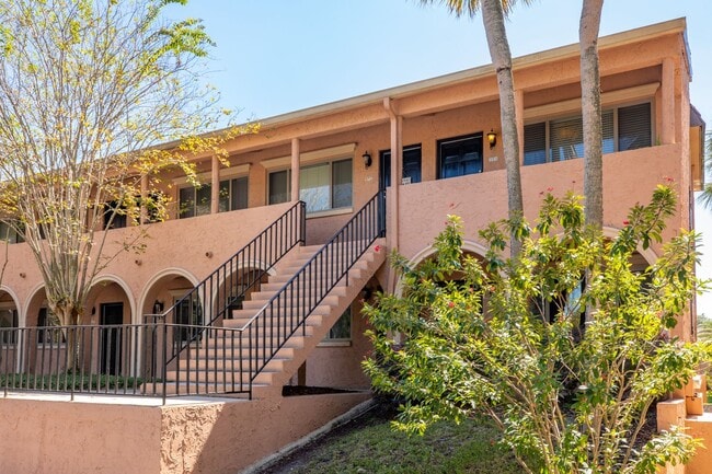 Photo - Adorable condo, waterfront view