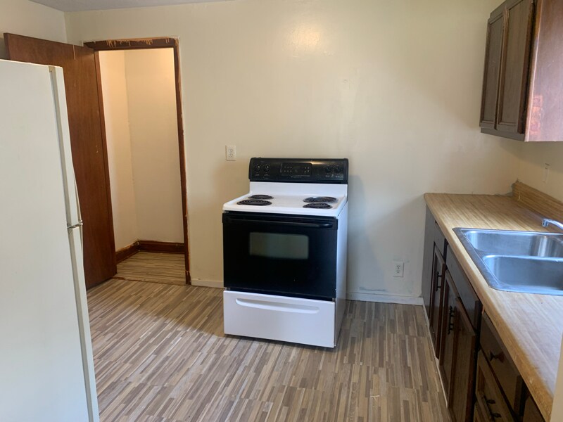 Foto principal - 702 10th St
