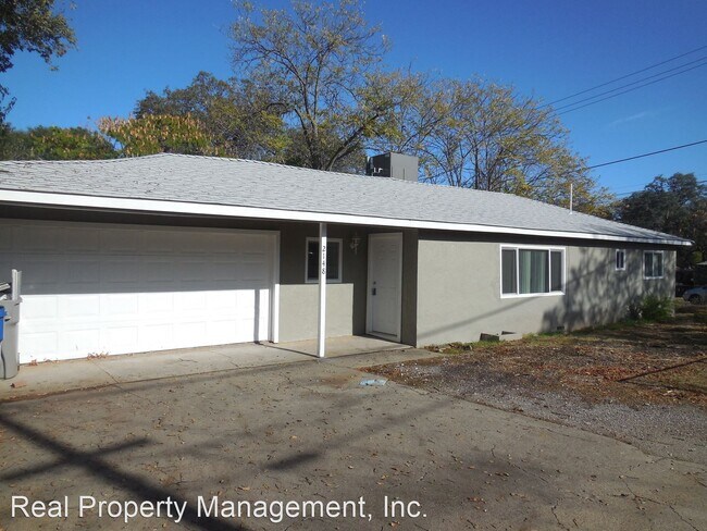 Foto del edificio - 3 br, 2 bath House - 2148 Oxford/Yale Court
