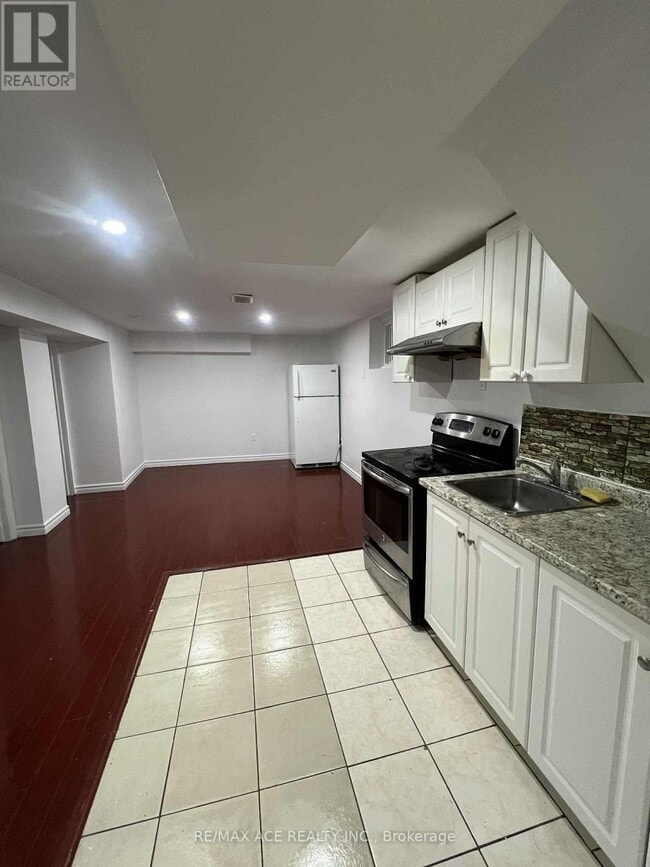 Building Photo - 137 Janray Dr